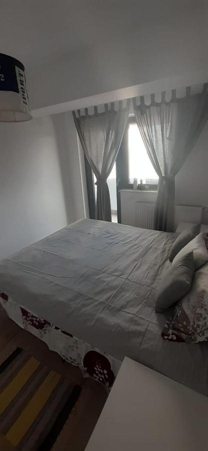 Ferienwohnung Apartament Central. Bloc Nou. Bacău Exterior foto